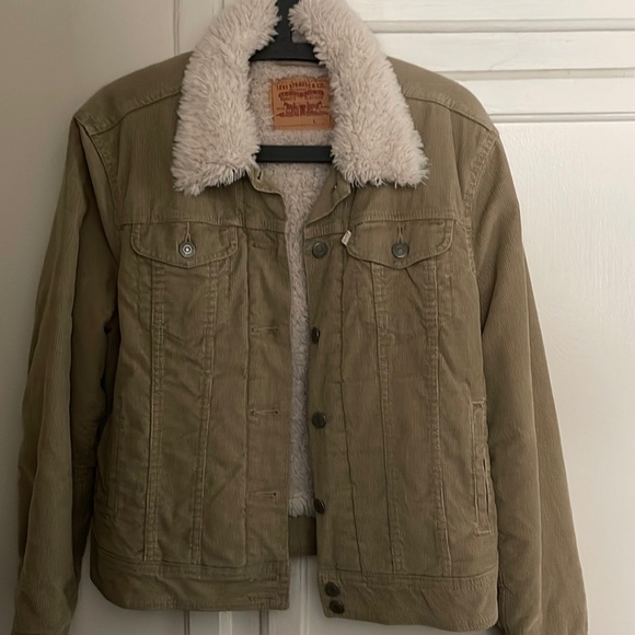 Levi's Jackets & Blazers - Levi’s Corduroy Sherpa Jacket